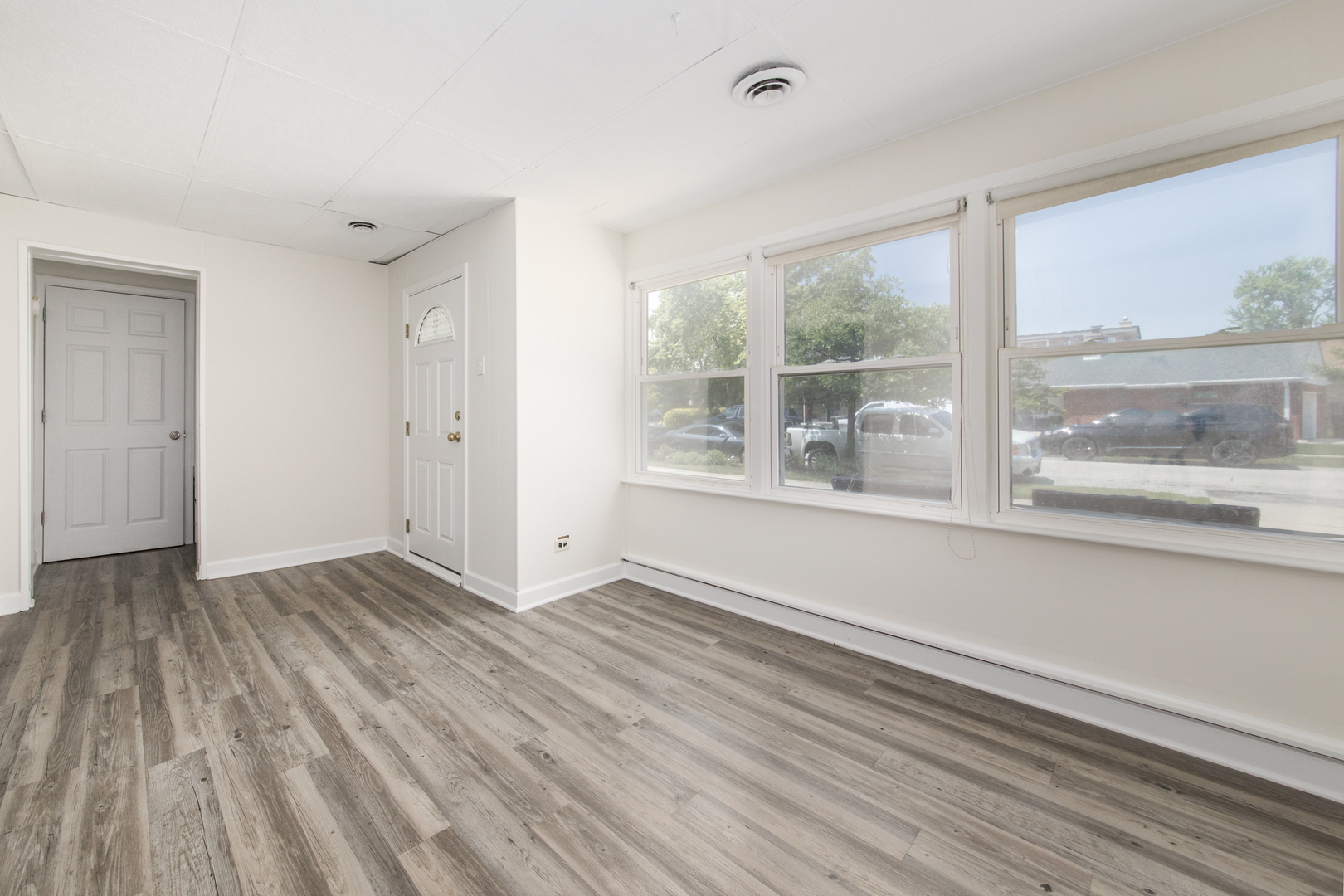 907 Wilkinson Parkway Park Ridge, IL 60068 - Photo 19 of 21 Gallery Image 19