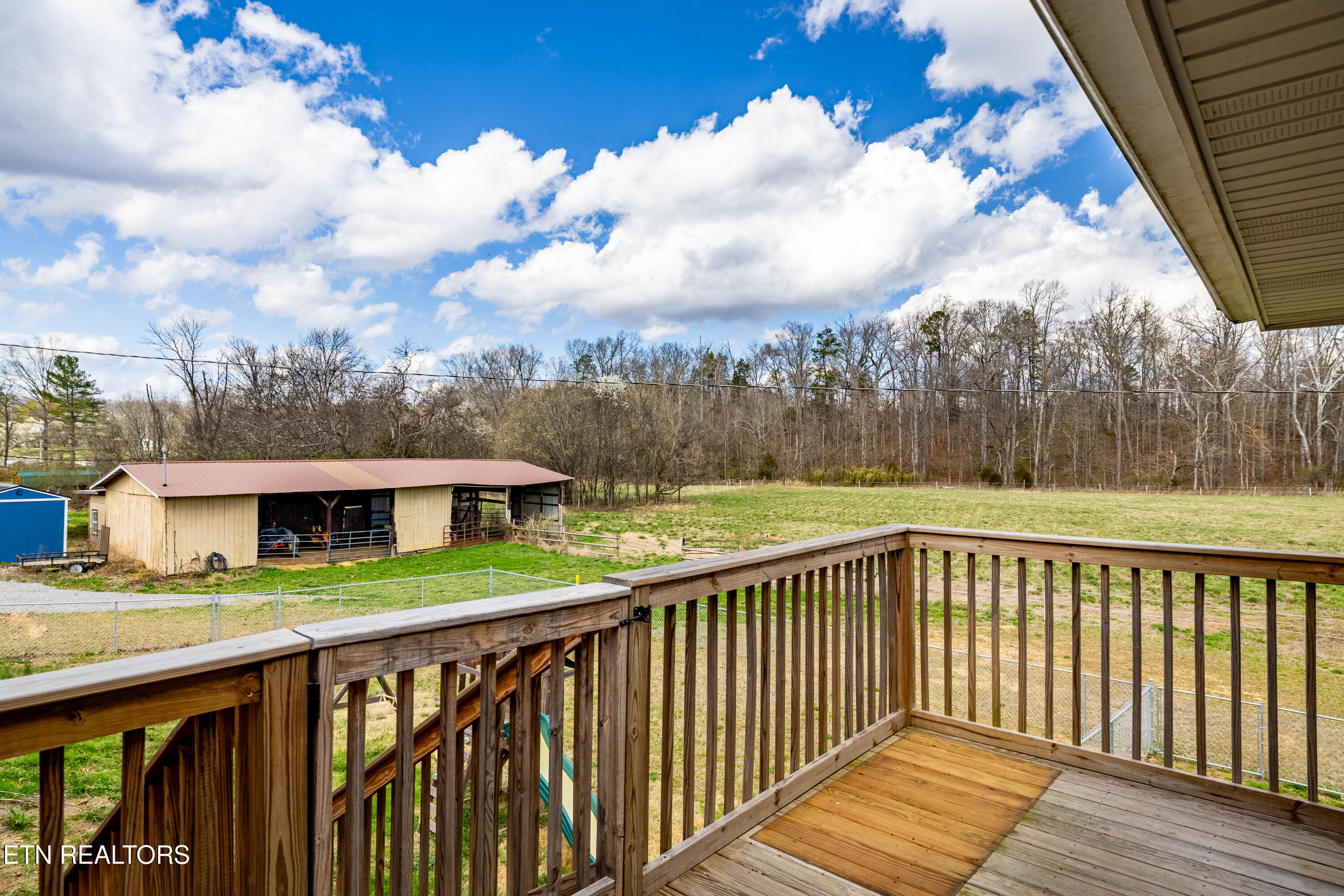 911 Tipton Station Road Knoxville, TN 37920 - Photo 34 of 55 911TiptonStationRd-74
