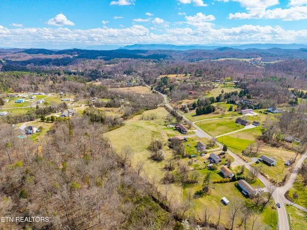 $698,900 | 911 Tipton Station Road, Knoxville, TN 37920