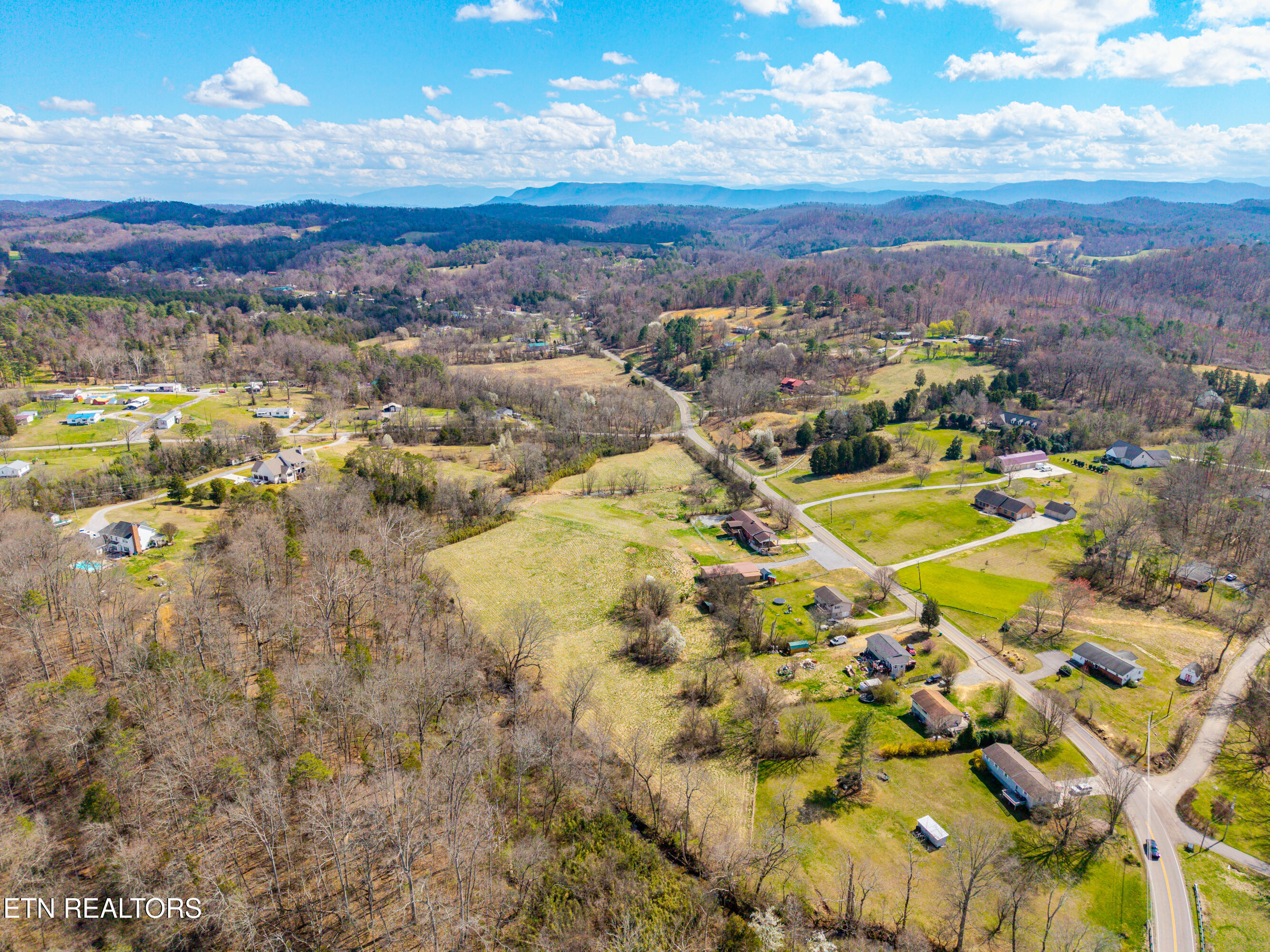 911 Tipton Station Road Knoxville, TN 37920 - Photo 42 of 55 911TiptonStationRd-21