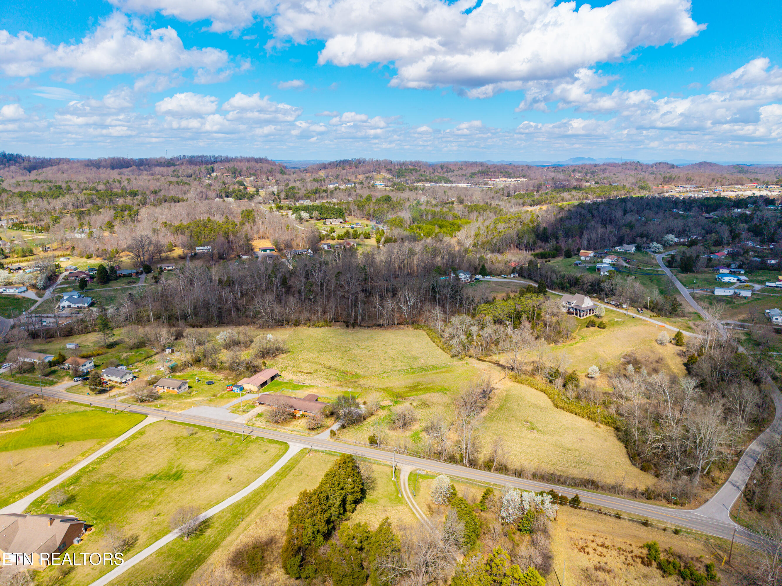911 Tipton Station Road Knoxville, TN 37920 - Photo 44 of 55 911TiptonStationRd-15