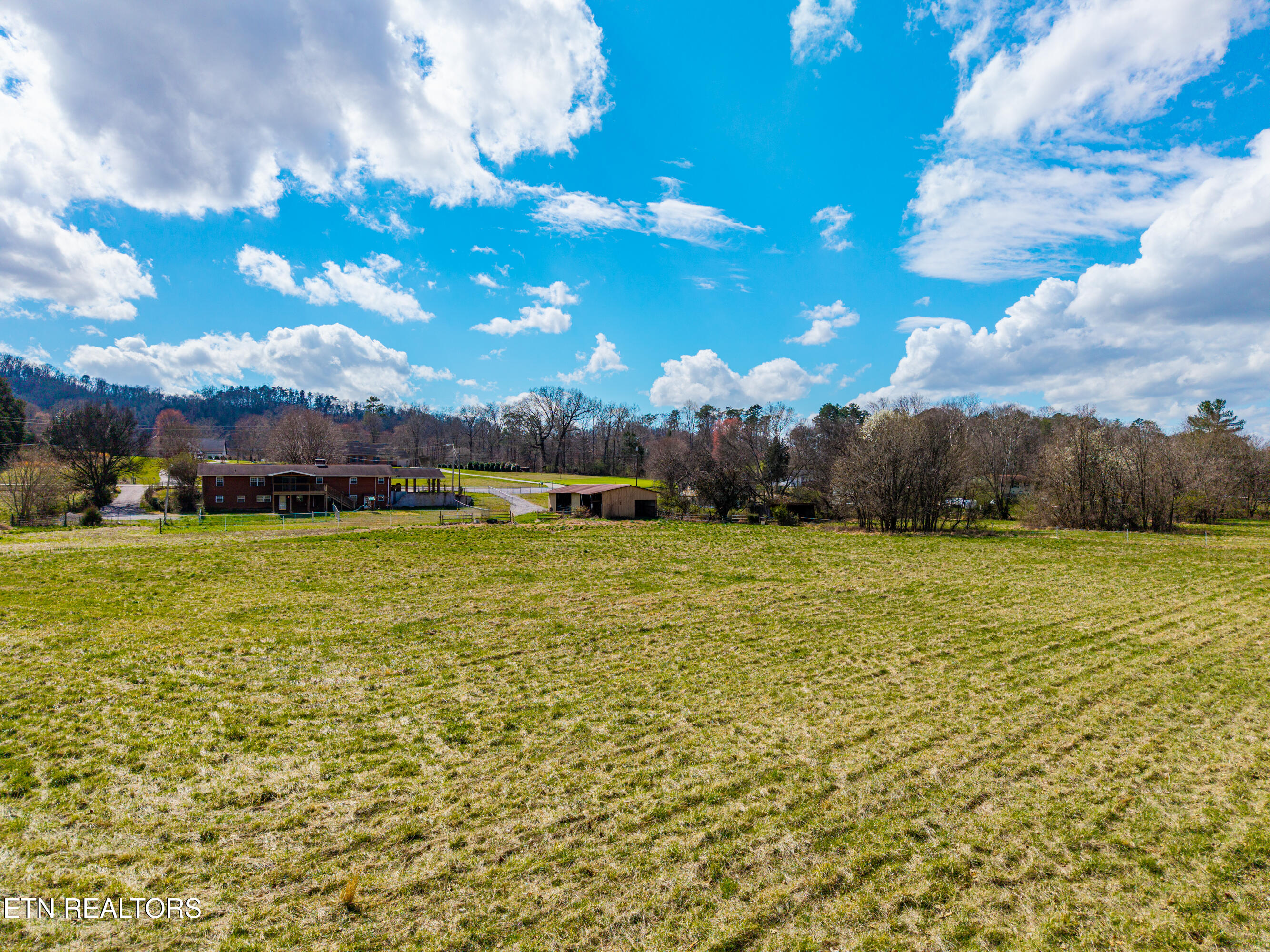 911 Tipton Station Road Knoxville, TN 37920 - Photo 45 of 55 911TiptonStationRd-10