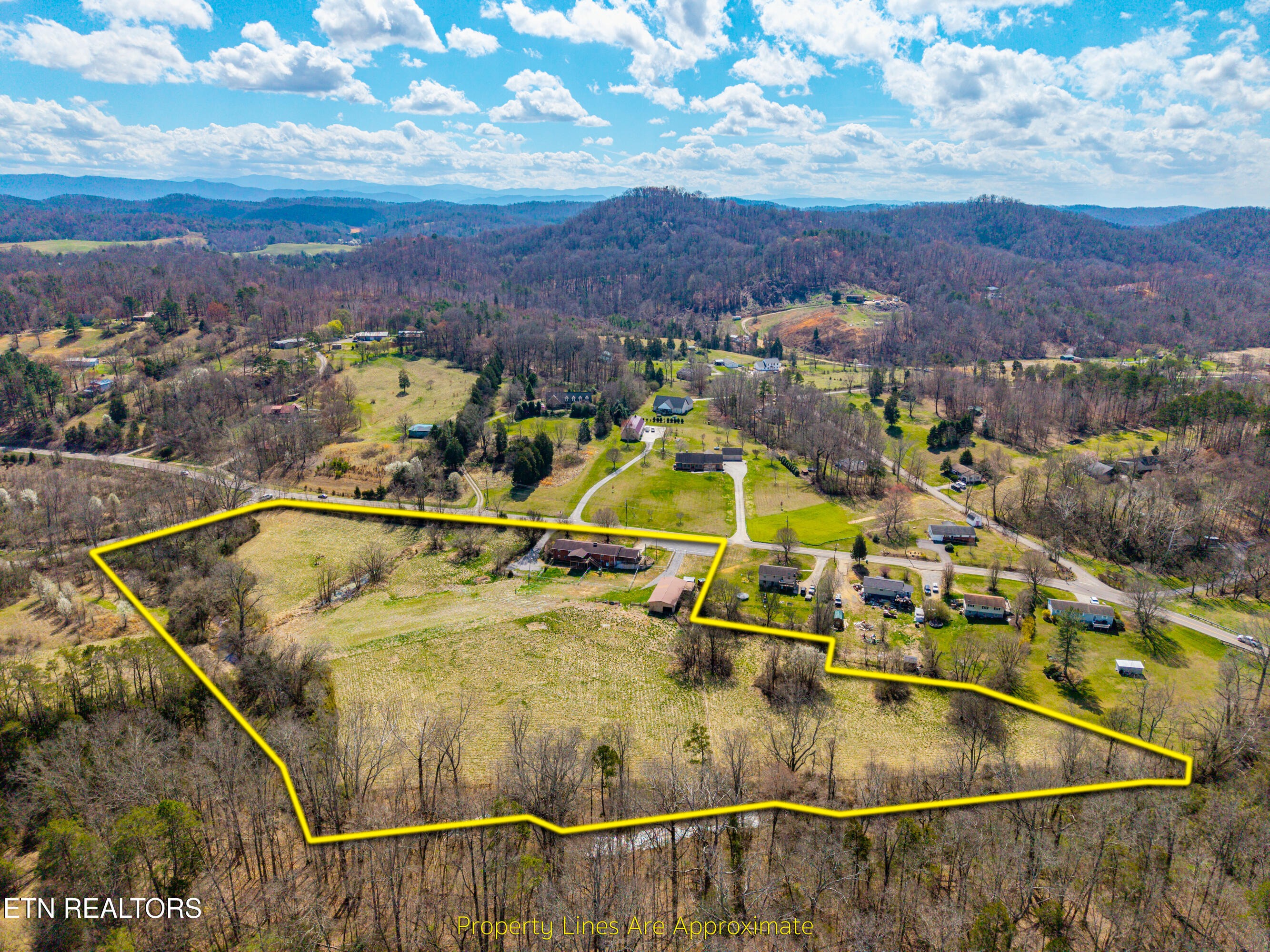 911 Tipton Station Road Knoxville, TN 37920 - Photo 50 of 55 911TiptonStationRd-23