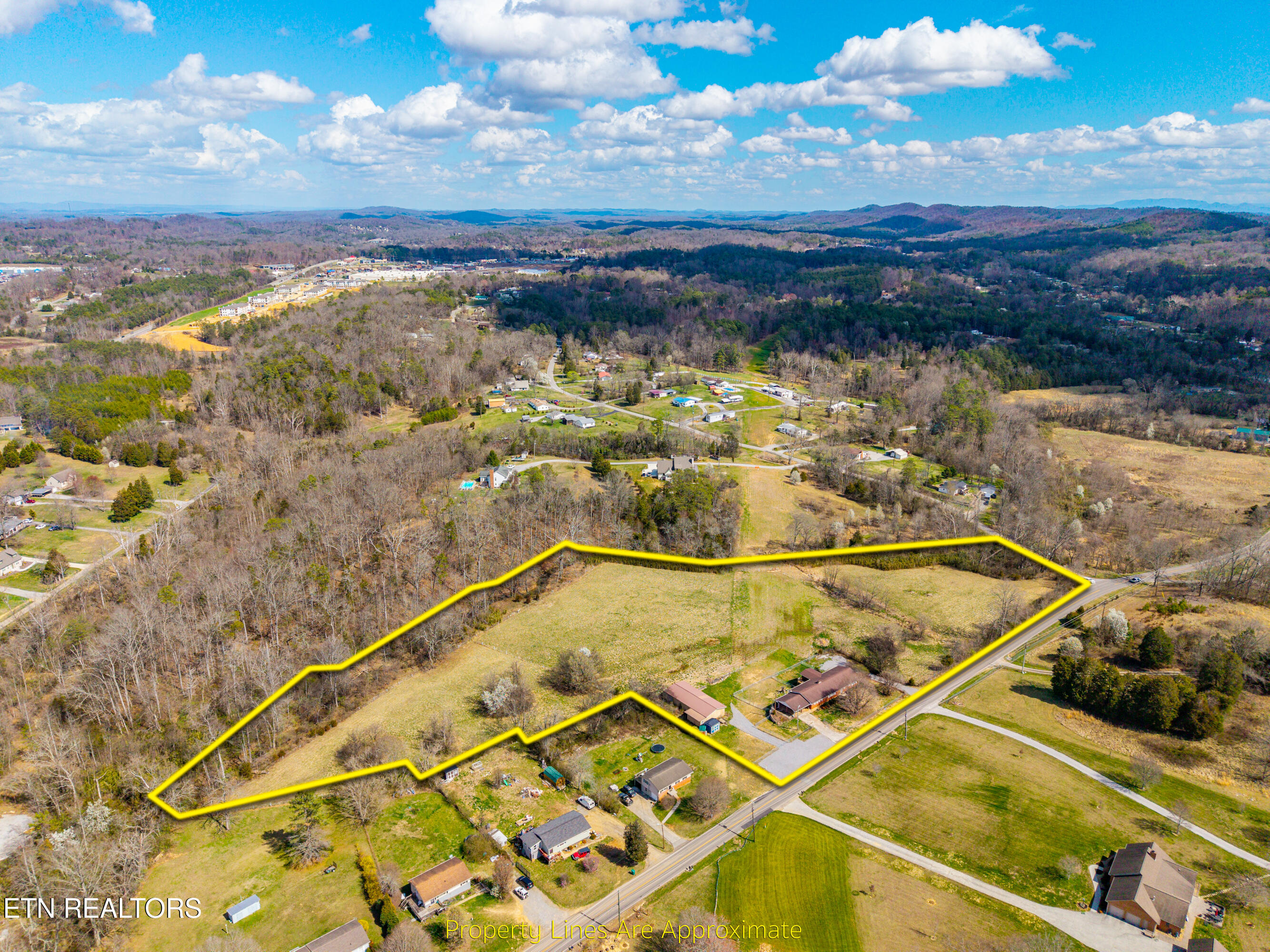 911 Tipton Station Road Knoxville, TN 37920 - Photo 52 of 55 911TiptonStationRd-18