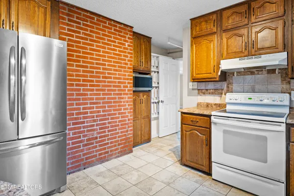 $698,900 | 911 Tipton Station Road, Knoxville, TN 37920