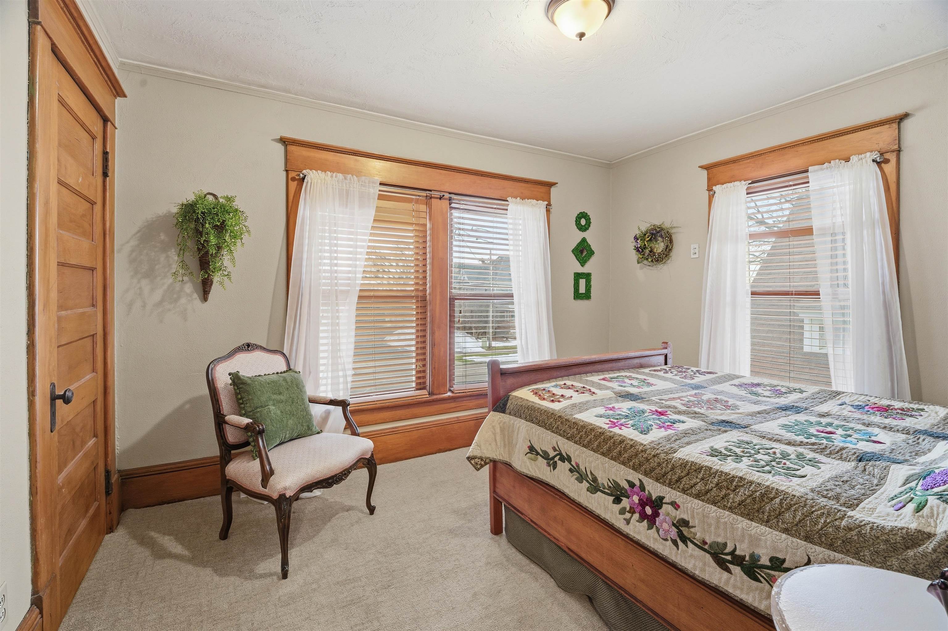 348 Broad Street Menasha, WI 54952 - Photo 24 of 40