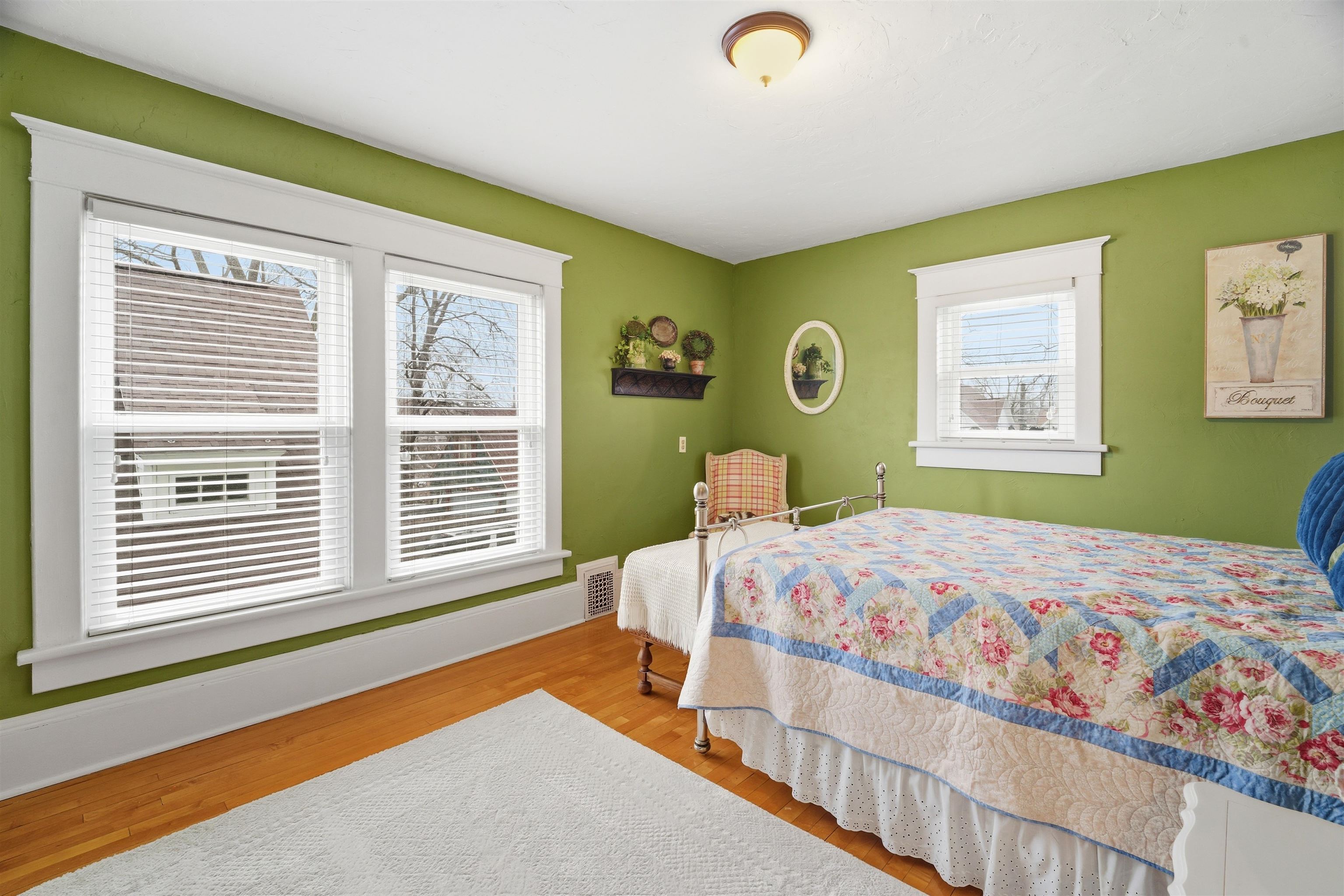 348 Broad Street Menasha, WI 54952 - Photo 26 of 40