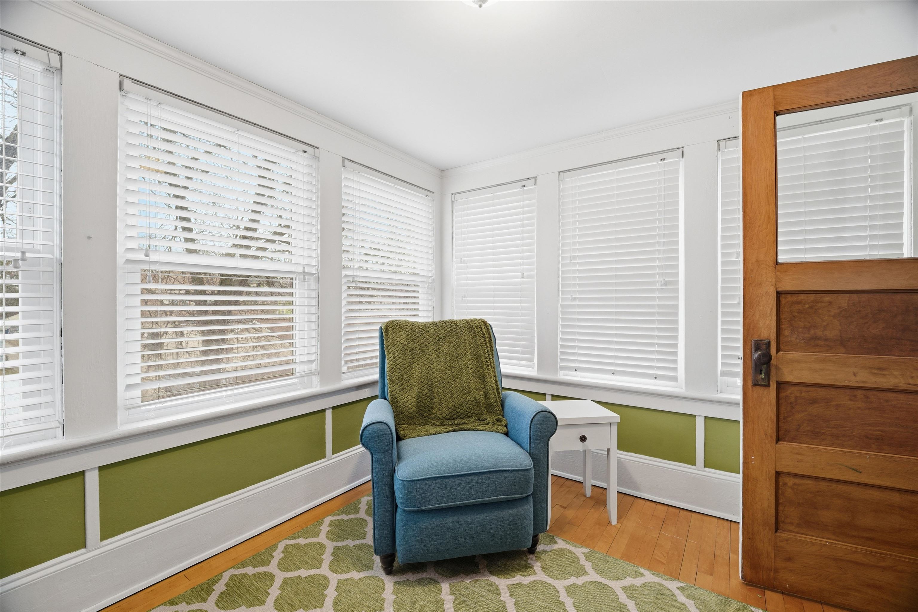 348 Broad Street Menasha, WI 54952 - Photo 32 of 40