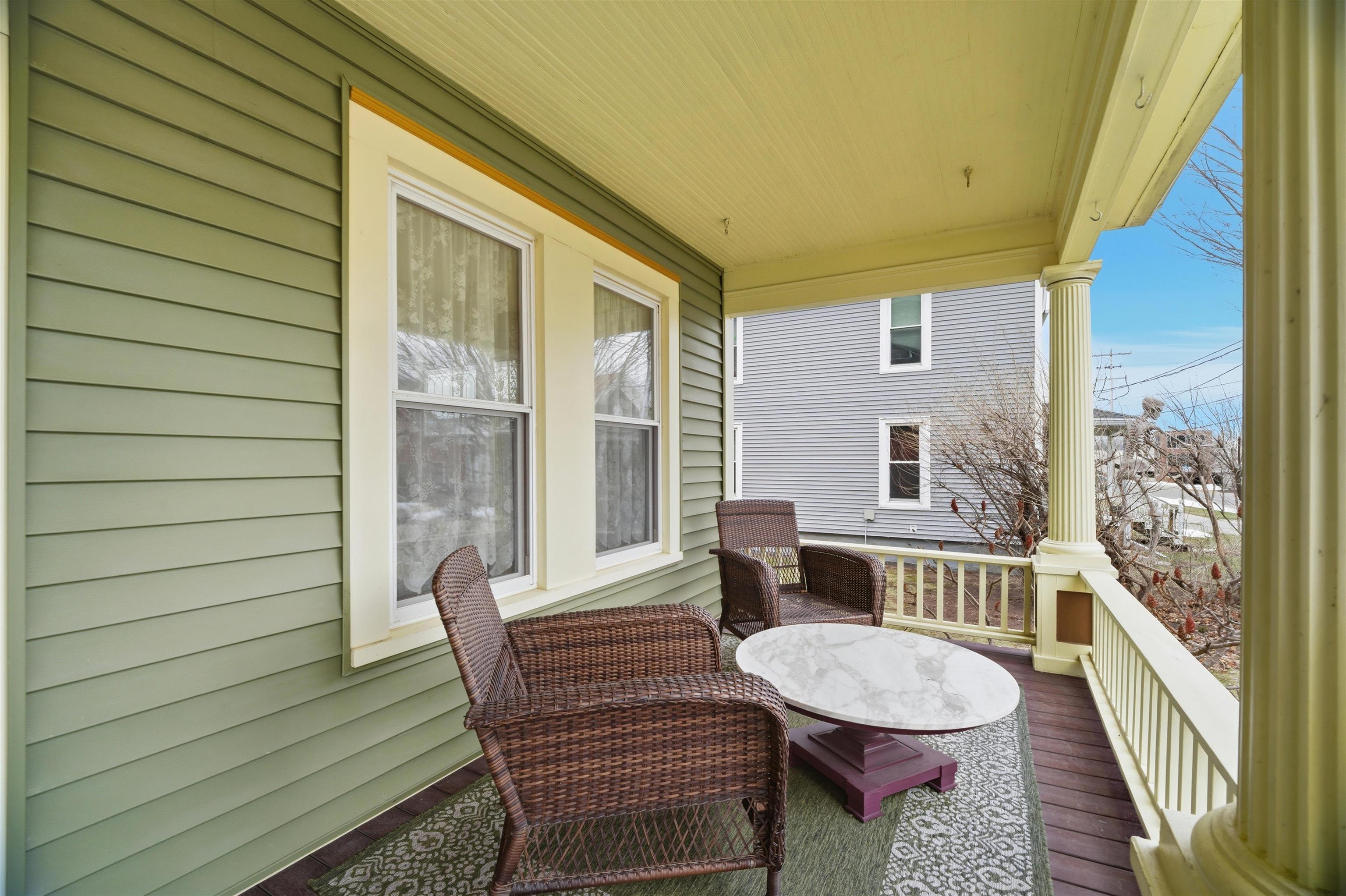 348 Broad Street Menasha, WI 54952 - Photo 37 of 40