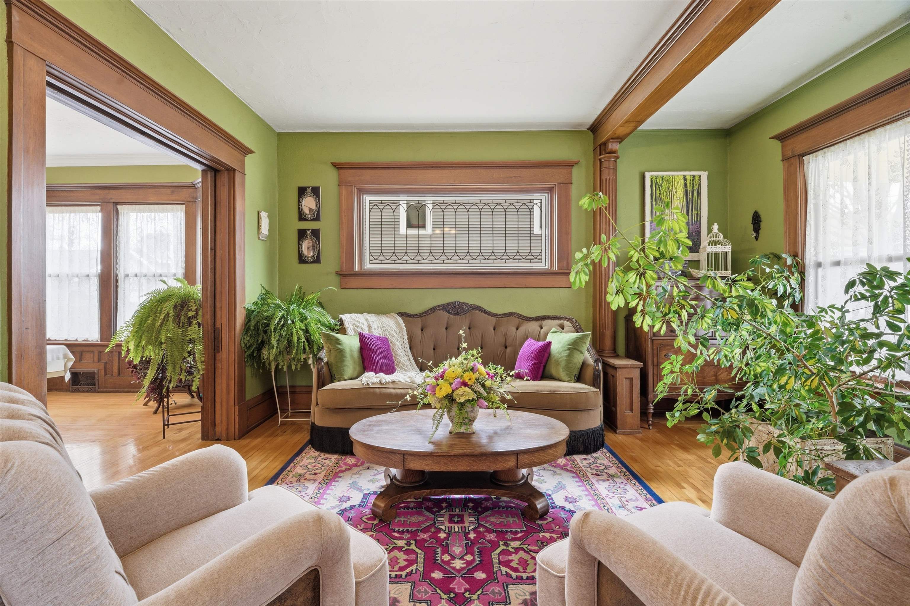 348 Broad Street Menasha, WI 54952 - Photo 6 of 40