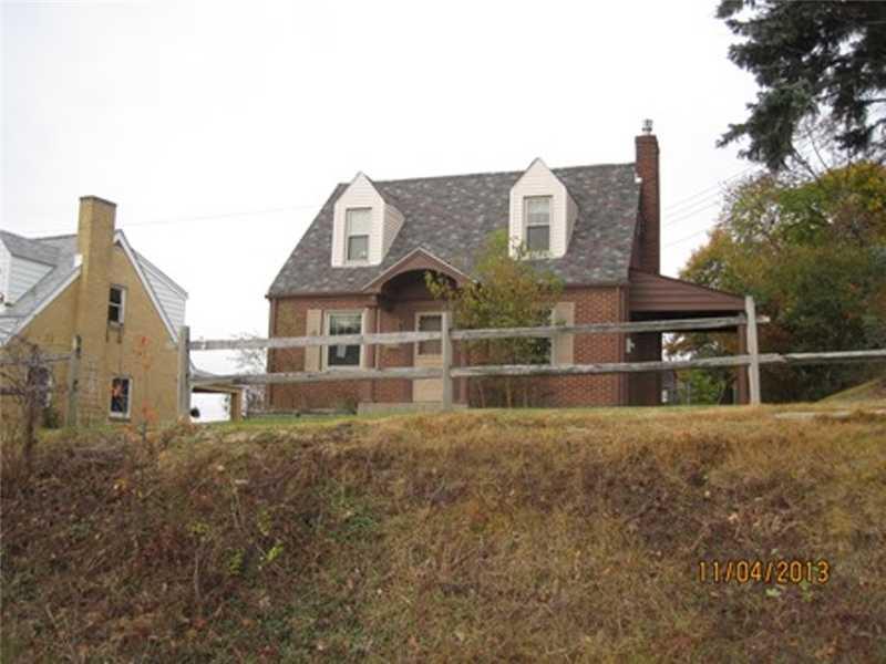 639 Ridge Road Ambridge, PA 15003 - Photo 2 of 8 Exterior Front.
