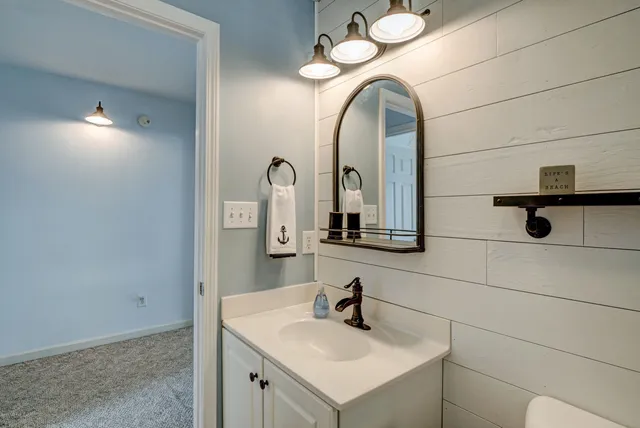 $3,000 | 3800 Island Drive, North Topsail Beach, NC 28460