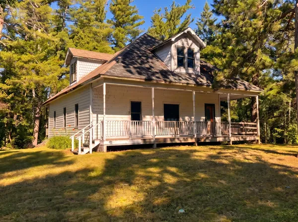 $125,000 | 202 3rd Street, Walker, MN 56484