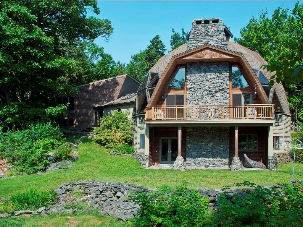 51 Woods Road Portland, ME 04108 - Photo 1 of 29 Exterior