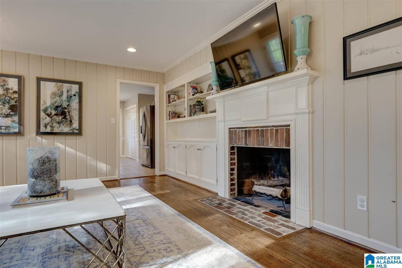 2901 Warrington Road Mountain Brook, AL 35223 - Photo 21 of 48