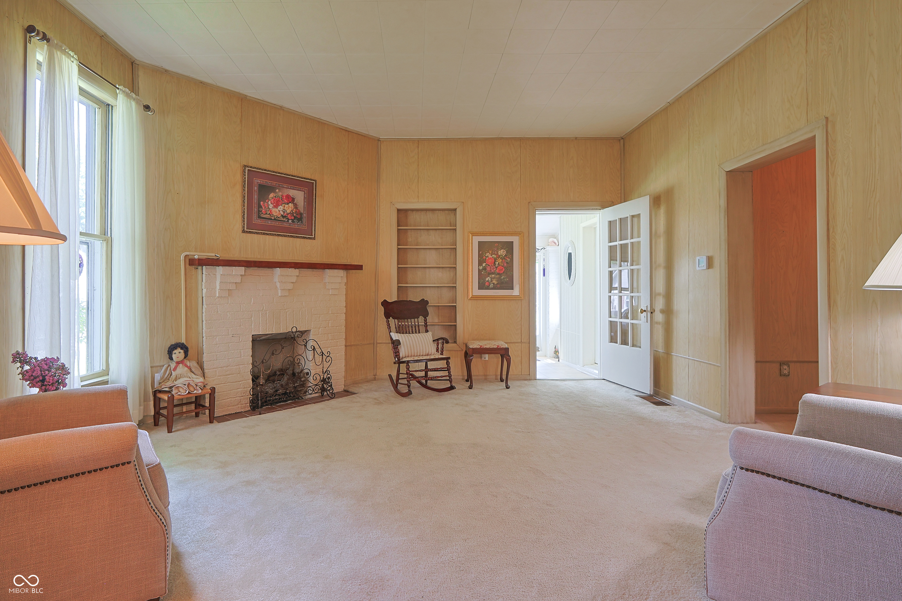 102 Center Street Elizabethtown, IN 47232 - Photo 13 of 59