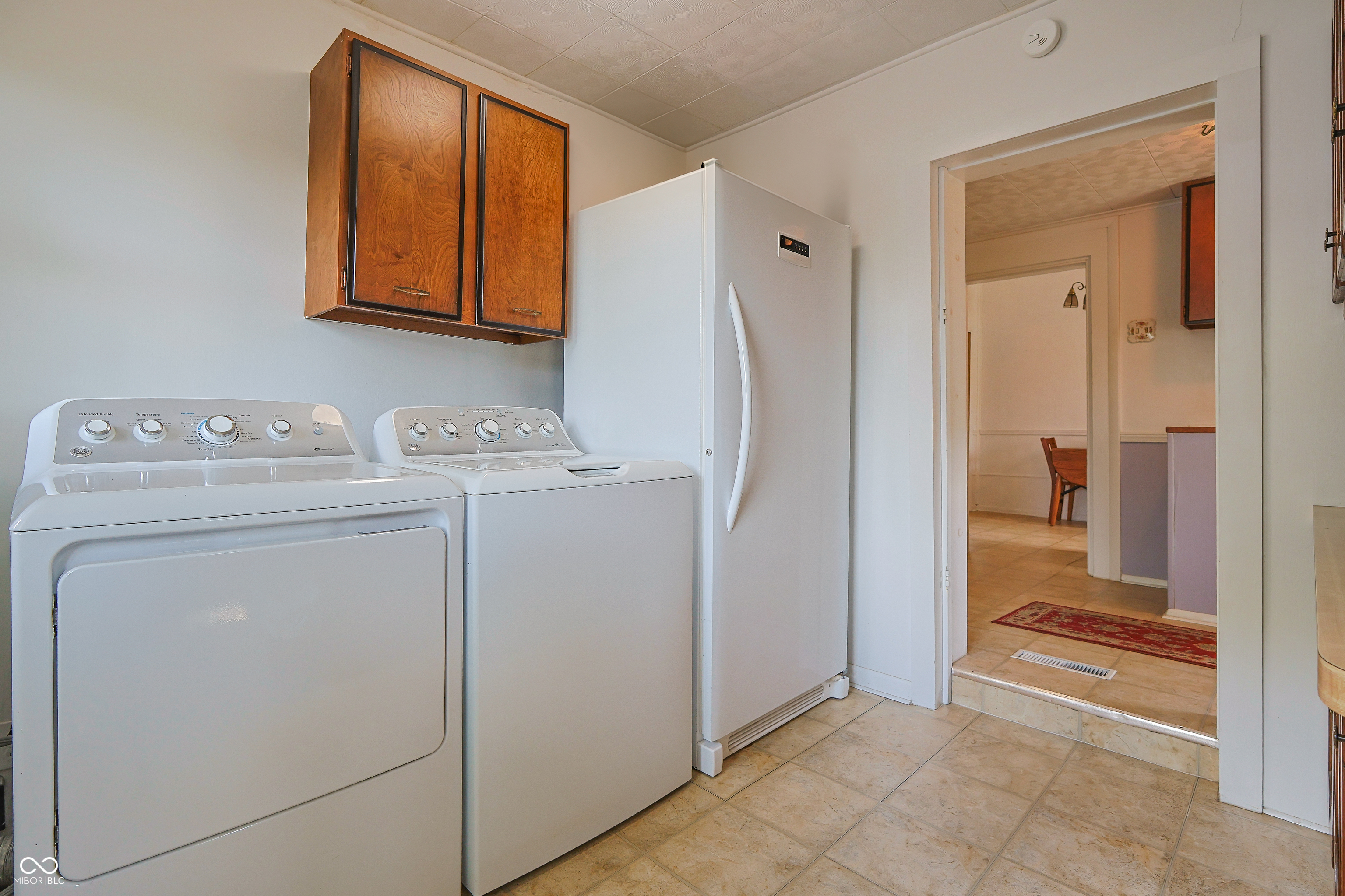 102 Center Street Elizabethtown, IN 47232 - Photo 29 of 59