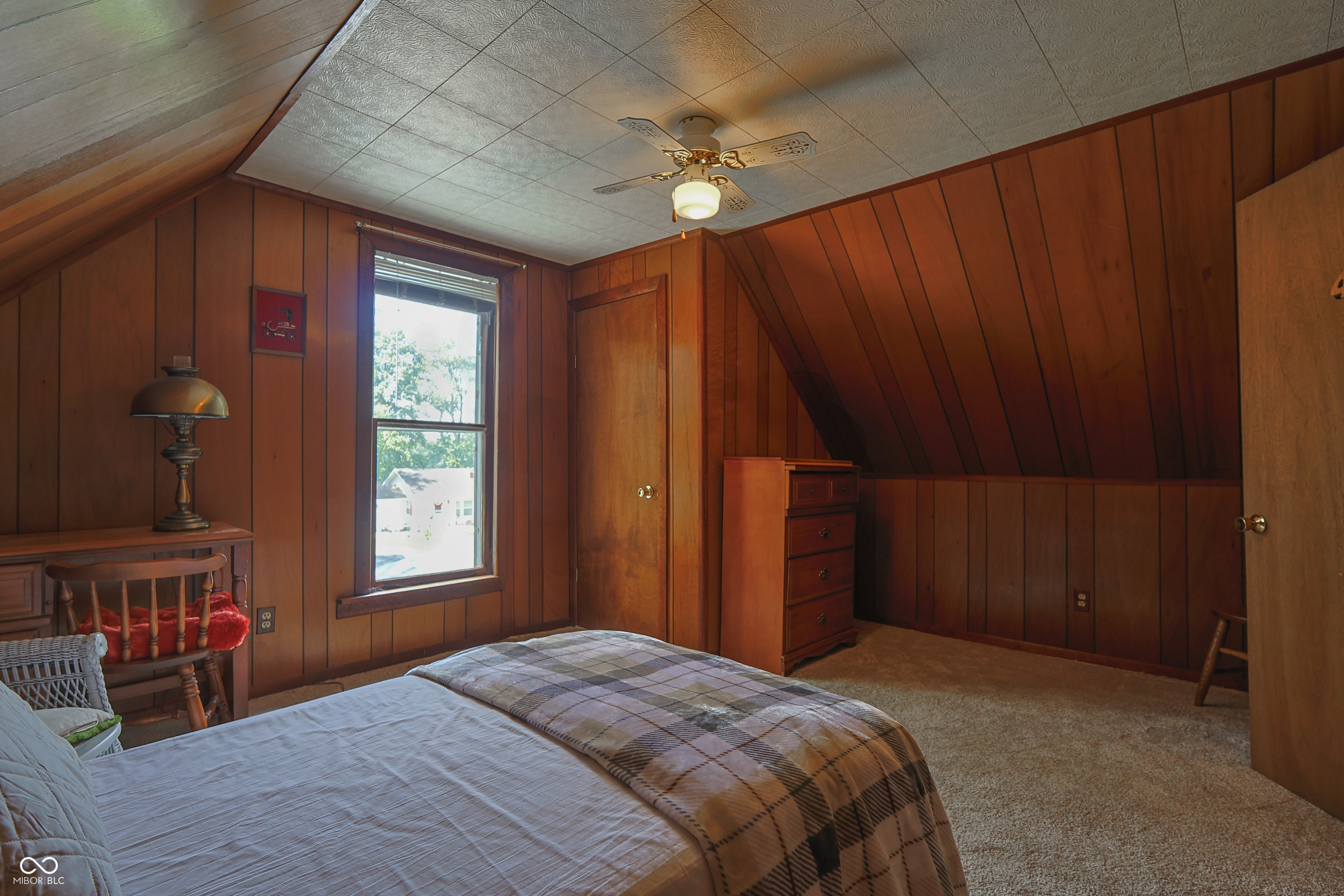 102 Center Street Elizabethtown, IN 47232 - Photo 38 of 59