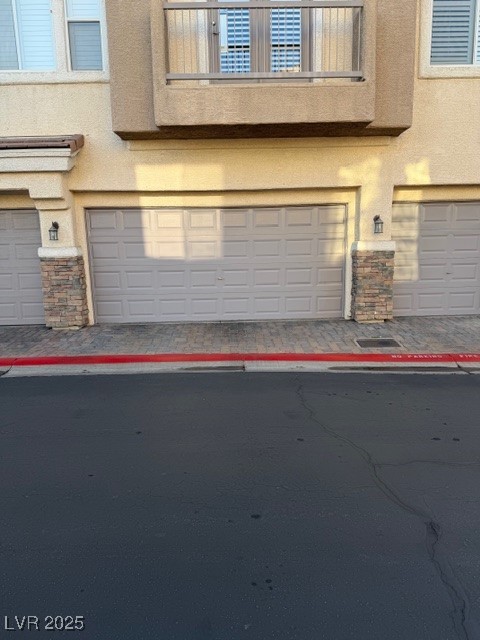 1289 Large Cap Drive, Unit 2 Henderson, NV 89074 - Photo 3 of 32