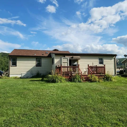 $169,200 | 1332 Mountain View Circle, Southport, NY 14871