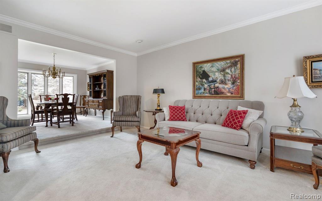 357 Powderhorn Ridge Court Rochester Hills, MI 48309 - Photo 8 of 42