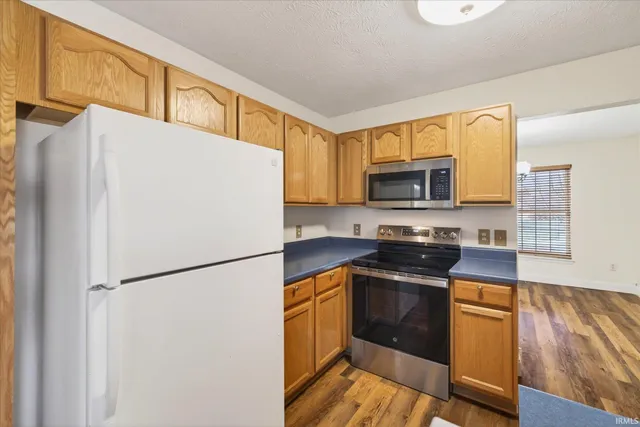 $425,000 | 4592 North Shadow Wood Drive, Bloomington, IN 47404