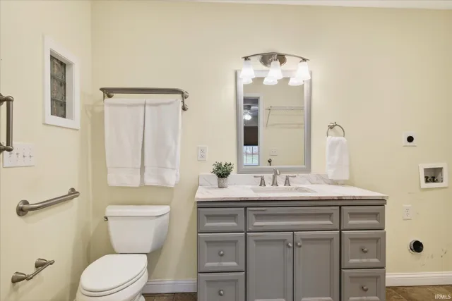 $425,000 | 4592 North Shadow Wood Drive, Bloomington, IN 47404