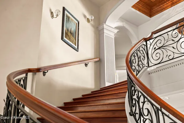 $8,950,000 | 55 Ideal Drive, Sandpoint, ID 83864