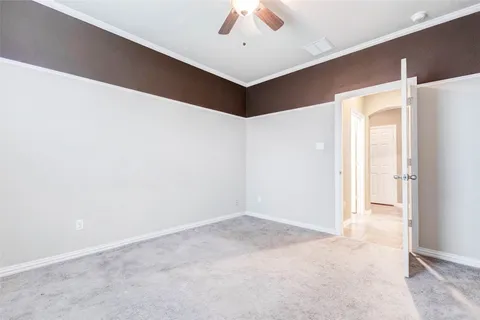 an empty room with a empty space