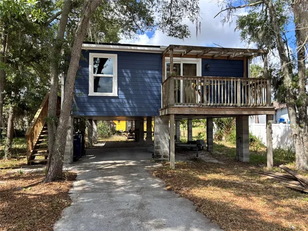 $2,450 | 716 Tropical Drive, Bradenton, FL 34208