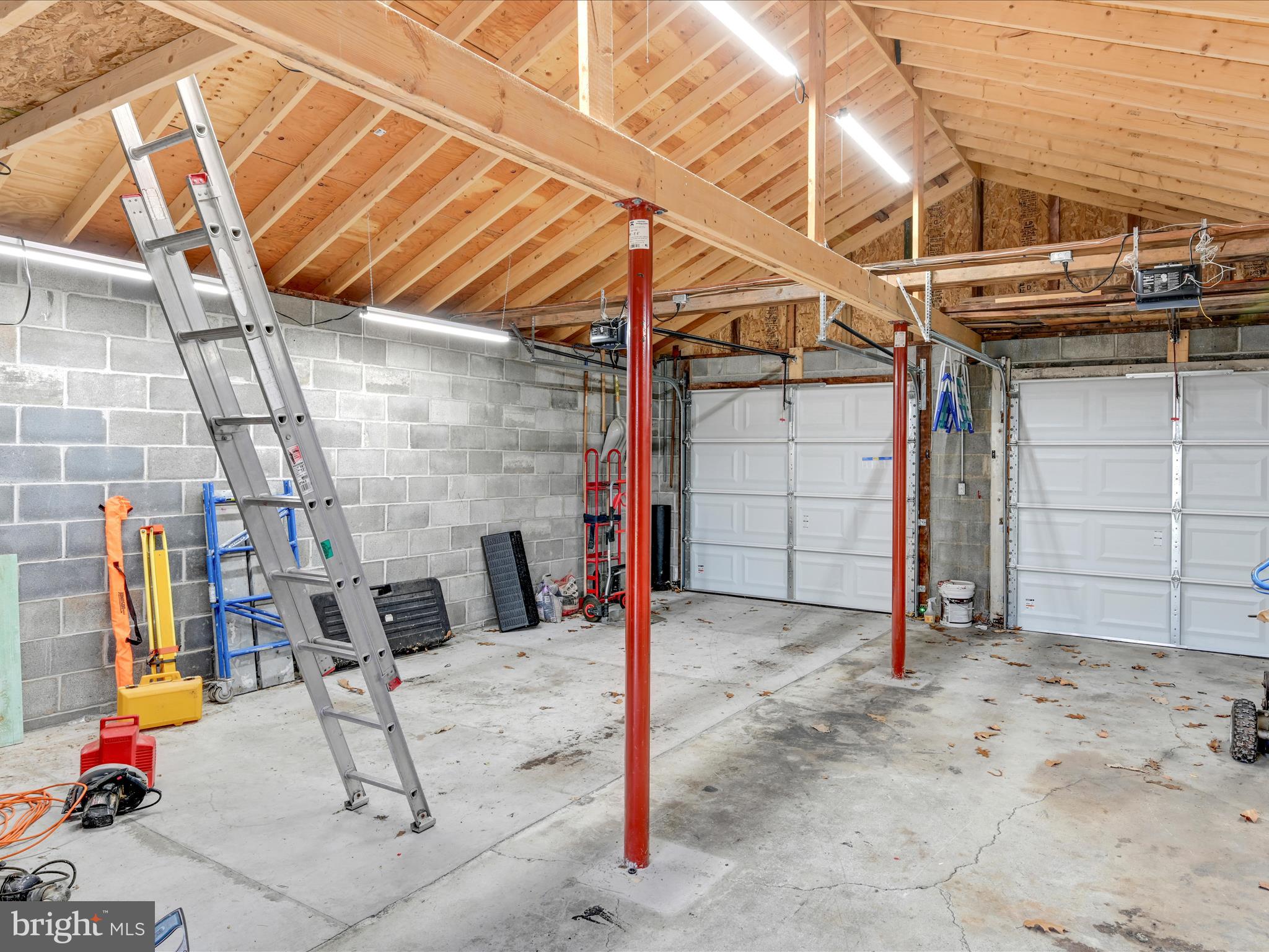 36 East Washington Street Elizabethtown, PA 17022 - Photo 31 of 32 Interior Garage