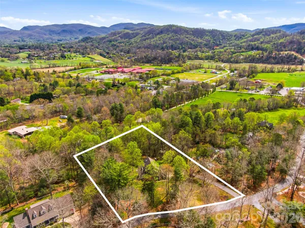 $940,000 | 32 Franklin Farm Road, Fletcher, NC 28732