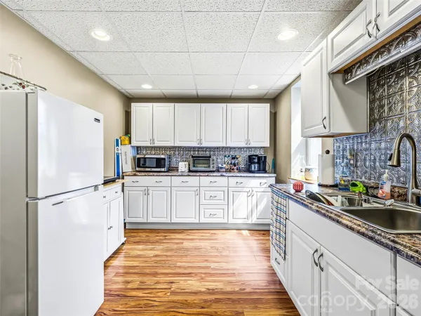 $940,000 | 32 Franklin Farm Road, Fletcher, NC 28732