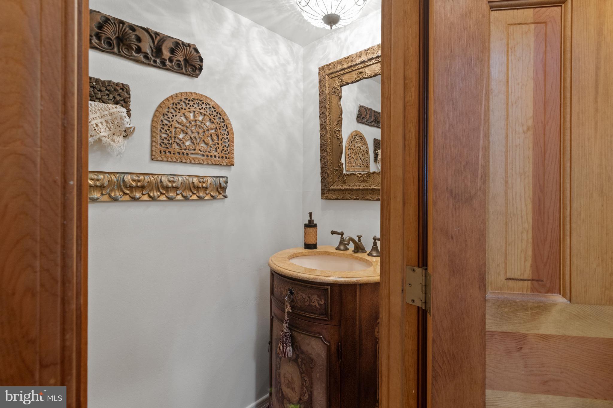 63 Lempa Road Southampton, PA 18966 - Photo 19 of 38 Powder Room