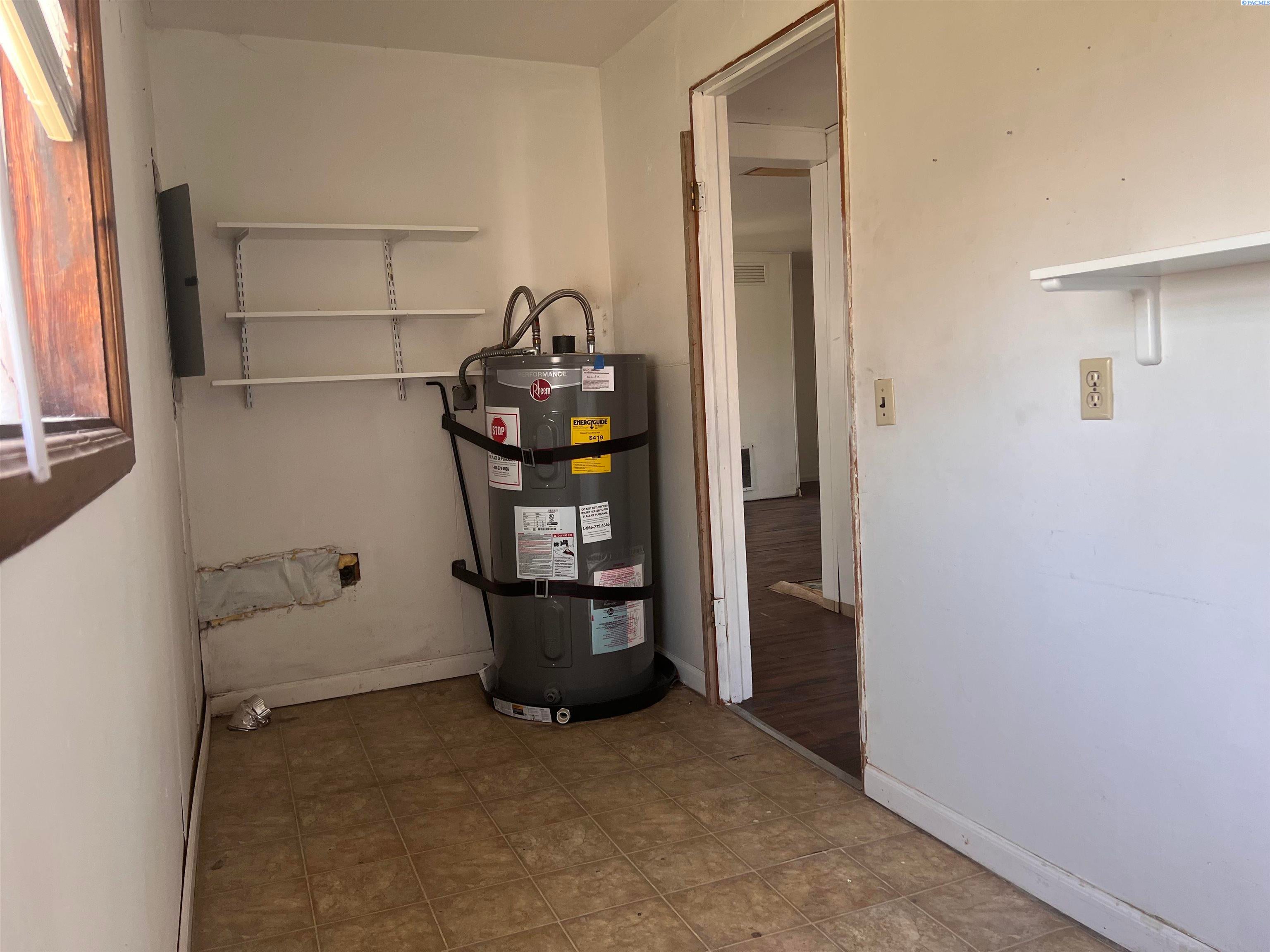 1214 Horne Road Benton City, WA 99320 - Photo 11 of 16 Gallery Image 11