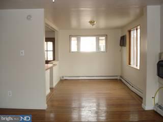 7101 B Radbourne Road Upper Darby, PA 19082 - Photo 2 of 6