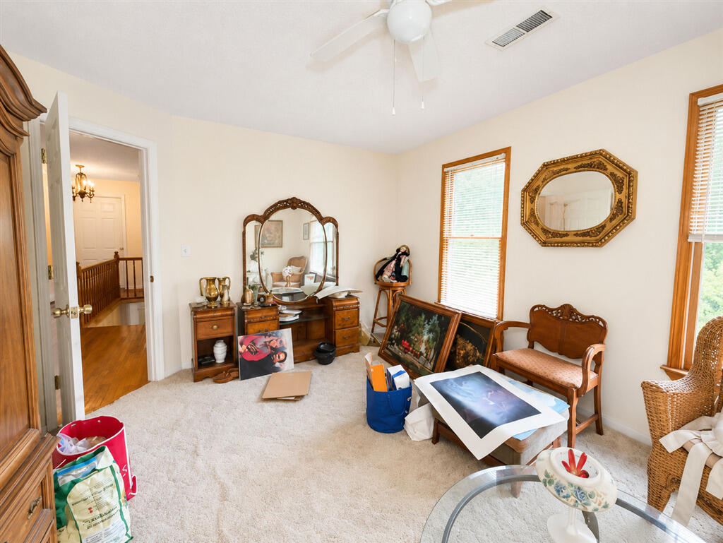 750 Hemlock Road Northwest Roanoke, VA 24017 - Photo 11 of 15 20308811_203088_S