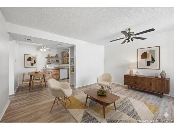 $175,000 | 5300 East Cherry Creek S Drive, Unit 612, Denver, CO 80246