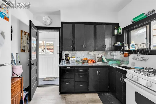 $425,000 | 621 Royal Gorge Boulevard, Canon City, CO 81212