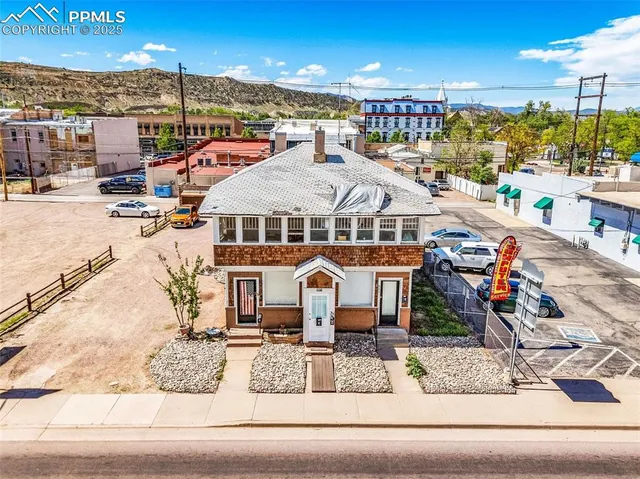 $425,000 | 621 Royal Gorge Boulevard, Canon City, CO 81212