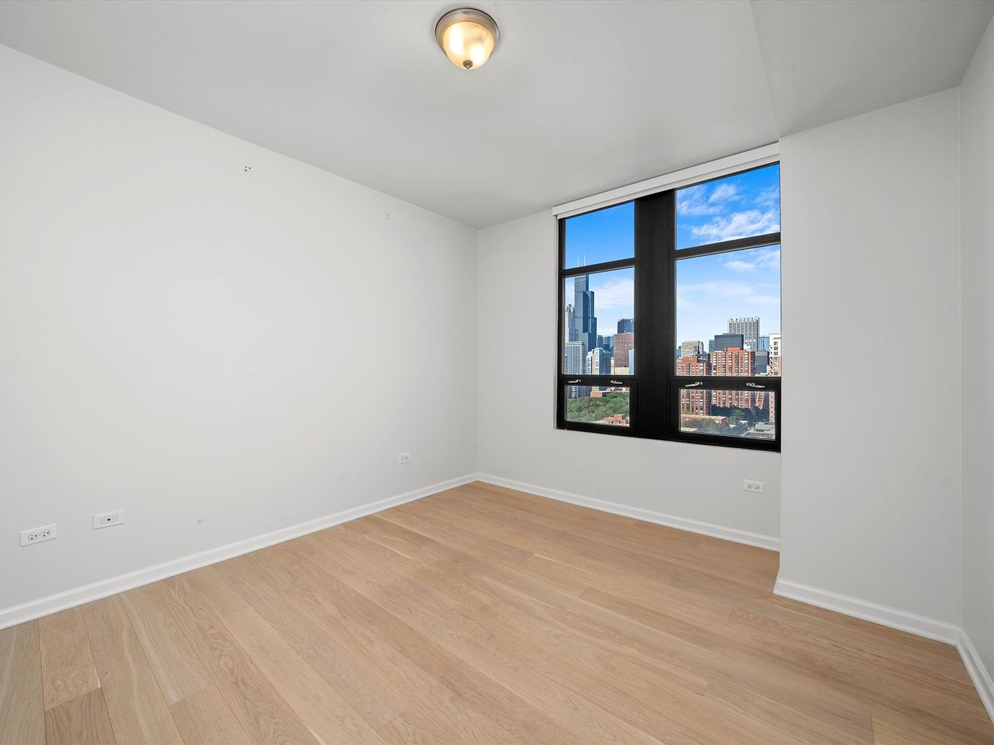 1255 South State Street, Unit 1703 Chicago, IL 60605 - Photo 11 of 27