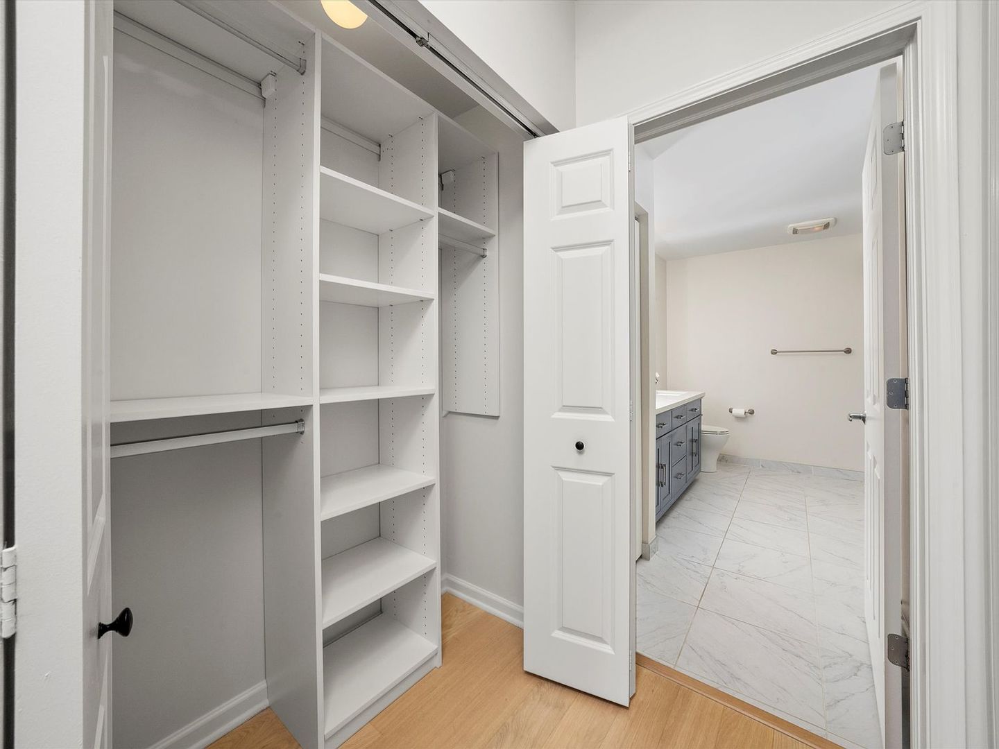 1255 South State Street, Unit 1703 Chicago, IL 60605 - Photo 15 of 27