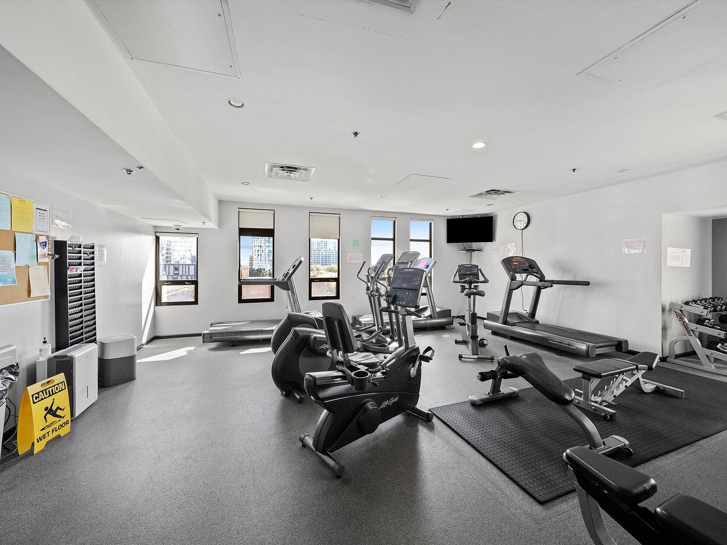 1255 South State Street, Unit 1703 Chicago, IL 60605 - Photo 26 of 27