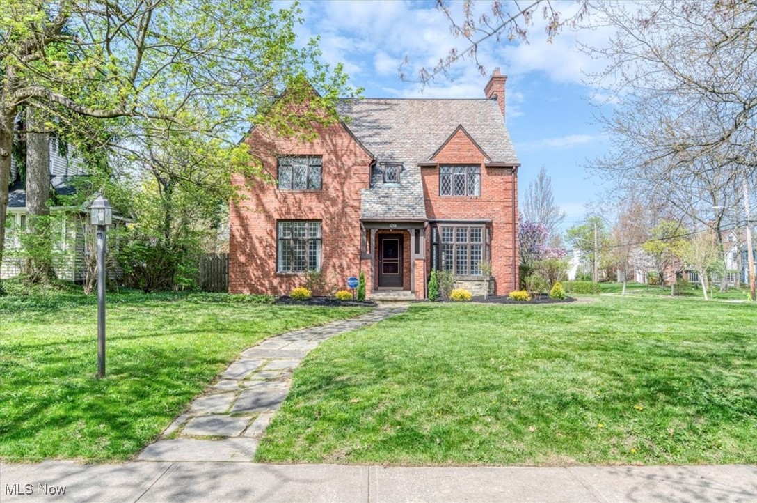 3256 Daleford Road Shaker Heights, OH 44120 - Photo 1 of 44 Gallery Image 1