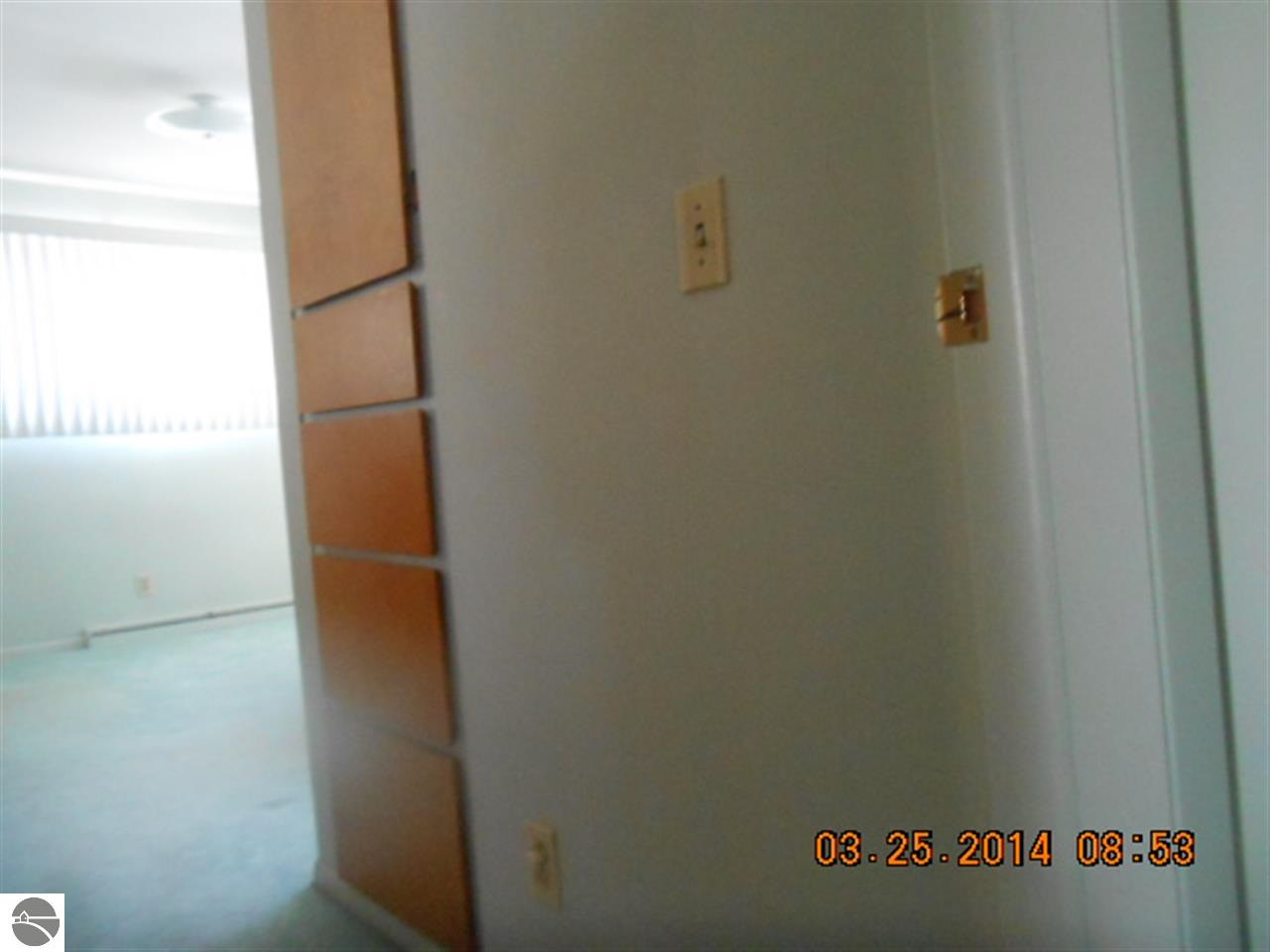 4766 Walton Road Mount Pleasant, MI 48858 - Photo 15 of 23 1781576-14.JPG