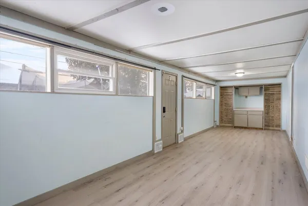 $299,999 | 1217 North Avenue, Sheboygan, WI 53083