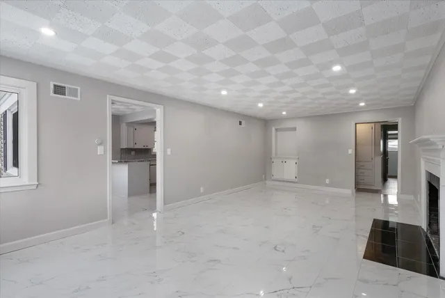 $320,000 | 1217 North Avenue, Sheboygan, WI 53083