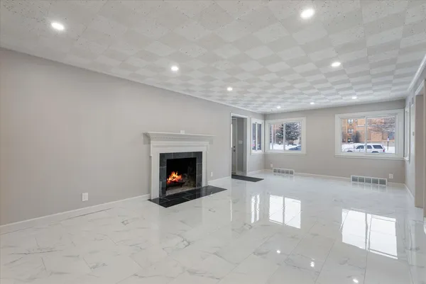 $299,999 | 1217 North Avenue, Sheboygan, WI 53083