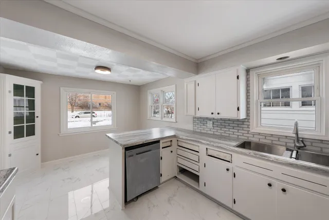 $320,000 | 1217 North Avenue, Sheboygan, WI 53083