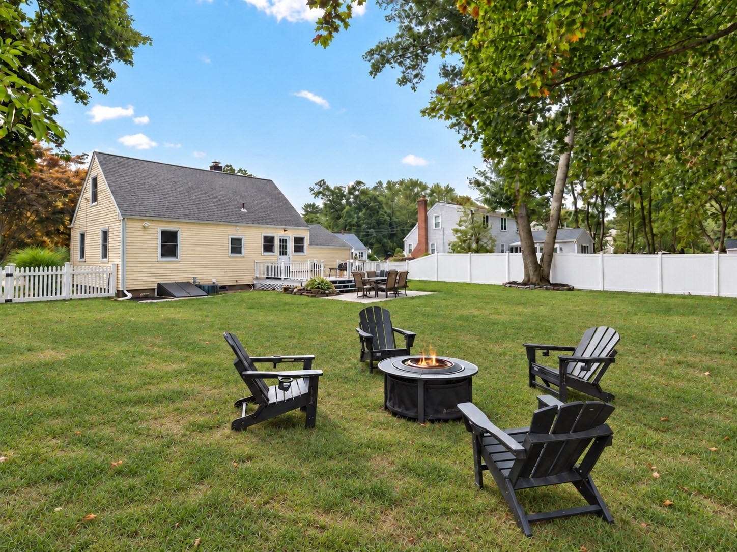 10 Suffolk Road Sharon, MA 02067 - Photo 33 of 40 Gallery Image 33